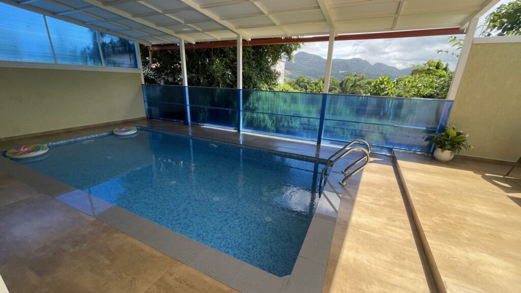 private pool