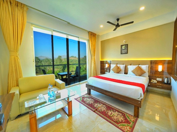 Cosy Indoor Experiences at resorts in mulshi